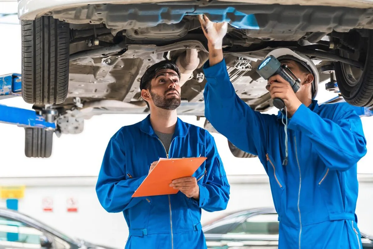 7 عدد از بهترین تعمیرگاه های خودرو های خارجی در مشهد
