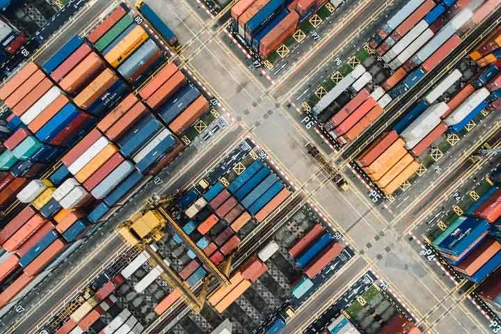 تأثیر واردات لوازم یدکی خودرو بر انتخاب و خرید مصرف‌کنندگان