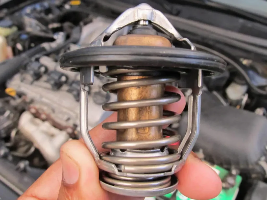 ترموستات چیست؟ (تنها 4 تا 5 بار استفاده شود، اول و آخر باشد) / ترموستات ماشین