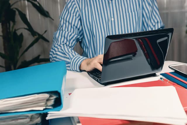 ۱۰ مرکز تعویض پلاک خودرو در مشهد و استان خراسان + آدرس