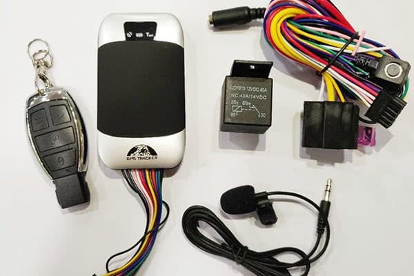 ۱۰ عدد از بهترین مدل های ردیاب خودرو + نحوۀ خرید